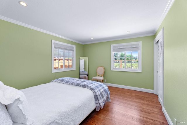 1040 Valley View St, St. Helena, CA 94574