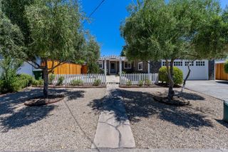 1040 Valley View St, St. Helena, CA 94574