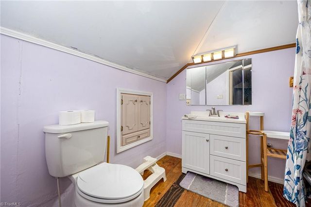 827 Shell Road, Thomasville, NC 27360