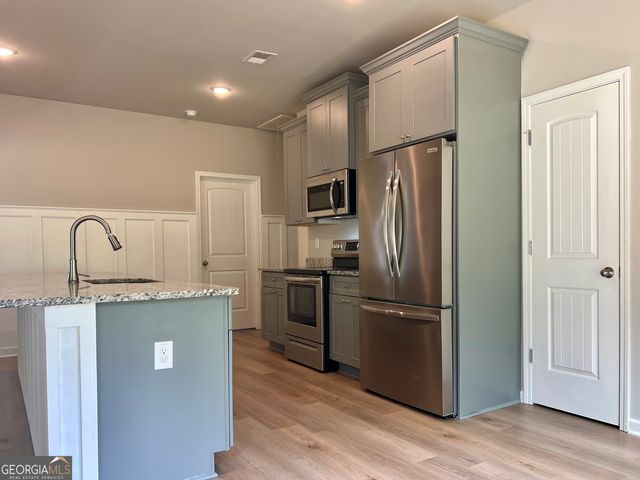 516 Tenney Nelson Road, Grantville, GA 30220