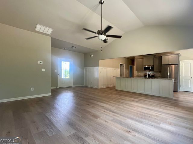 516 Tenney Nelson Road, Grantville, GA 30220