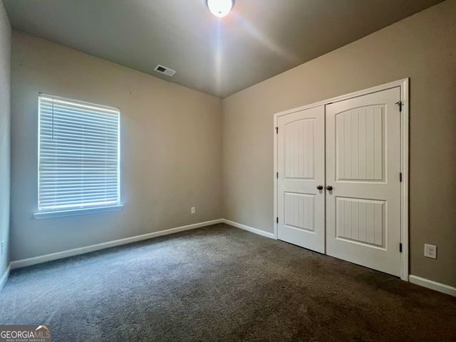 516 Tenney Nelson Road, Grantville, GA 30220