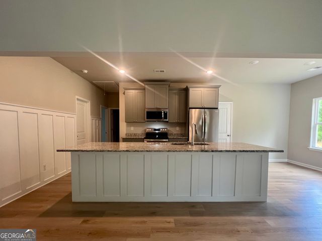 516 Tenney Nelson Road, Grantville, GA 30220