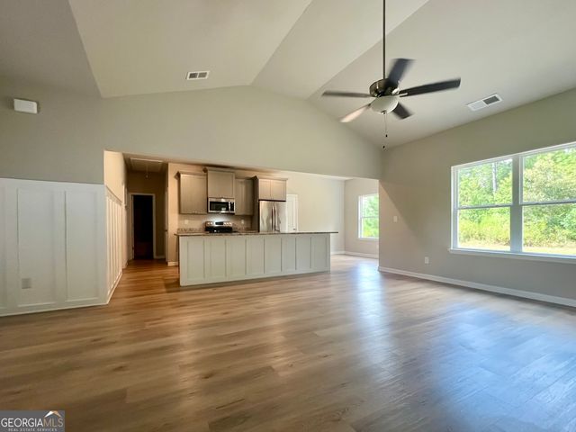 516 Tenney Nelson Road, Grantville, GA 30220