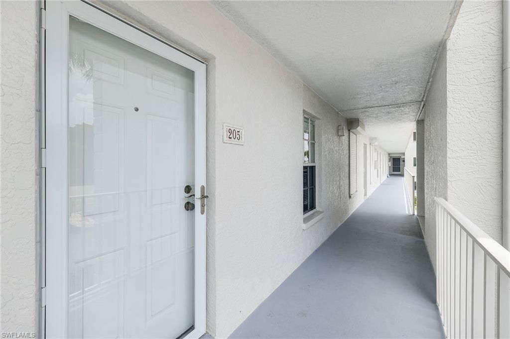 9580 Victoria LN 205, NAPLES, FL 34109 — photo 4
