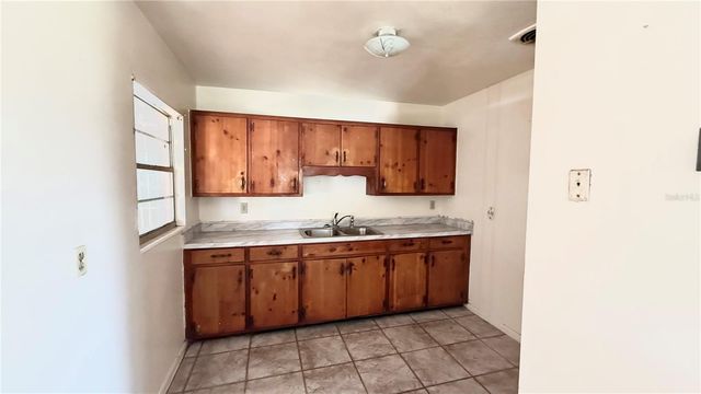 1903 3RD STREET NE, Winter Haven, FL 33881