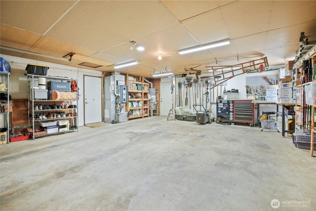 1112 N 38th Street, Renton, WA 98056