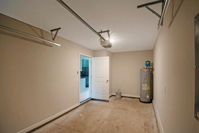 475 S Woodlawn St, St Augustine, FL 32084