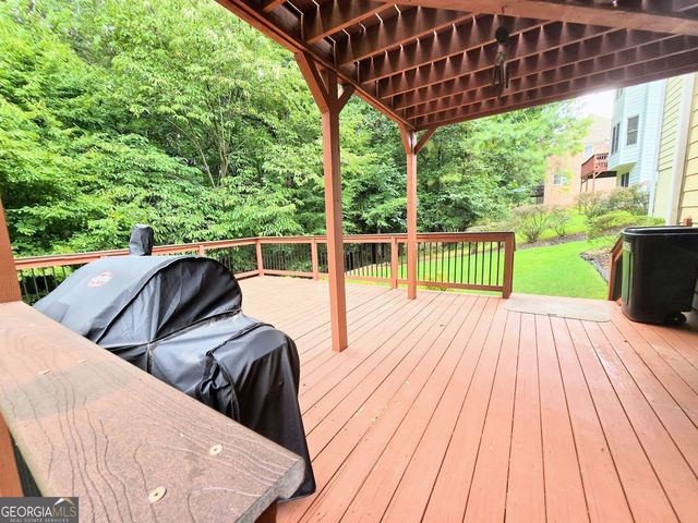 6860 Deer Creek Trace, Stone Mountain, GA 30087