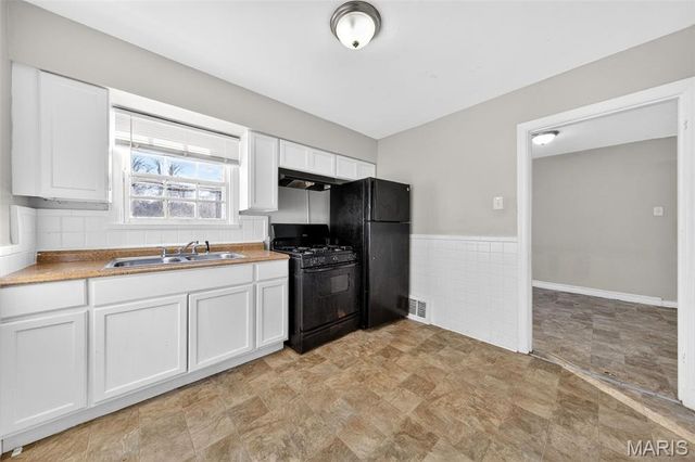 8616 Kendale Drive, Unincorporated, MO 63121