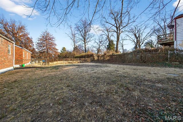 8616 Kendale Drive, Unincorporated, MO 63121