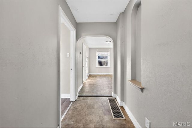 8616 Kendale Drive, Unincorporated, MO 63121