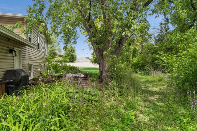 3630 Quaker Lane N, Plymouth, MN 55441