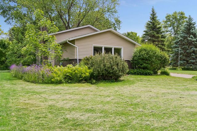 3630 Quaker Lane N, Plymouth, MN 55441