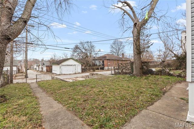 4040 Shreve Avenue B, St Louis, MO 63115