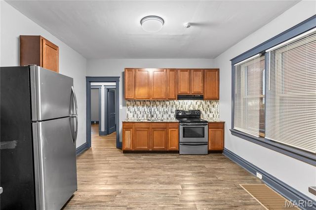 4040 Shreve Avenue B, St Louis, MO 63115