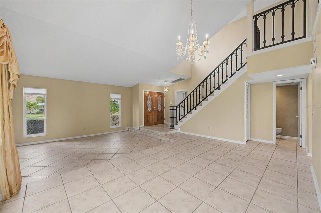 Image 41 of property listing at 7011 PELICAN ISLAND DRIVE, Tampa, FL 33634