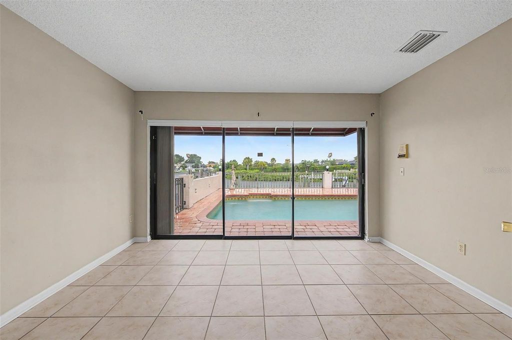 Image 52 of property listing at 7011 PELICAN ISLAND DRIVE, Tampa, FL 33634