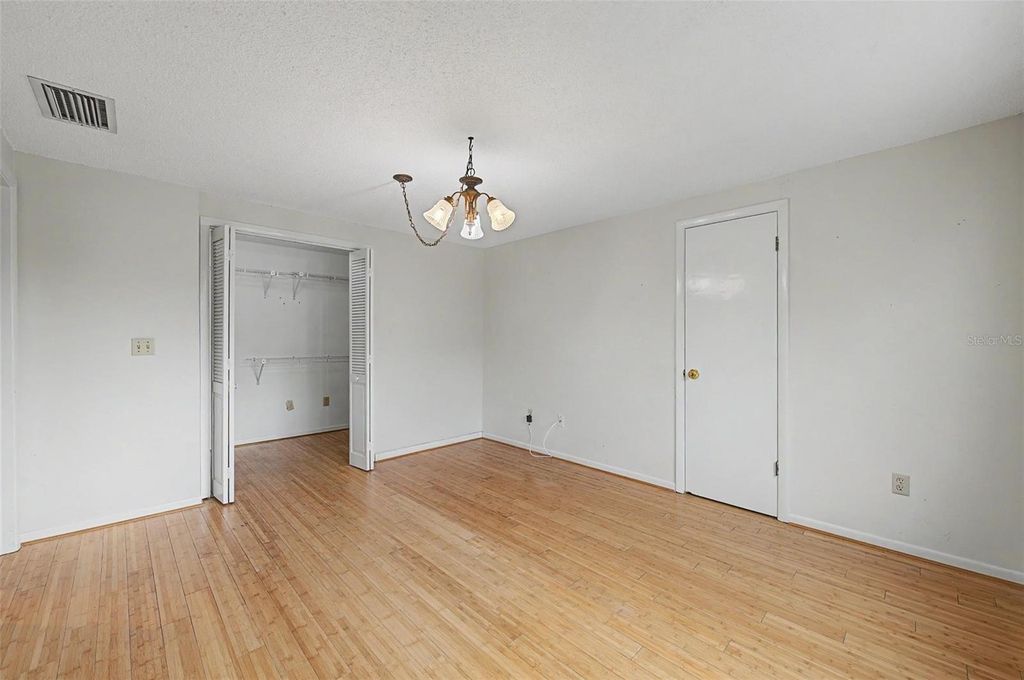 Image 66 of property listing at 7011 PELICAN ISLAND DRIVE, Tampa, FL 33634