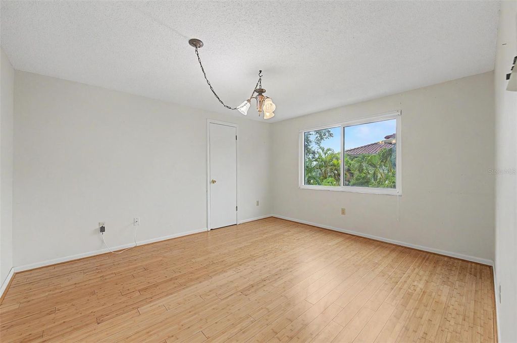 Image 69 of property listing at 7011 PELICAN ISLAND DRIVE, Tampa, FL 33634