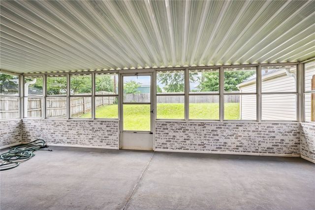 2144 Mountview Circle, Dayton, OH 45414