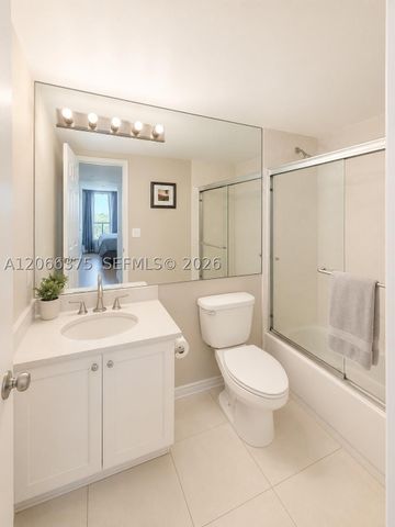 200 Leslie Dr 727, Hallandale Beach, FL 33009