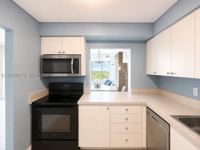 200 Leslie Dr 727, Hallandale Beach, FL 33009