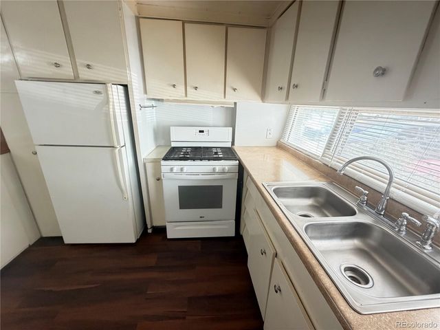 6825 W Mississippi Avenue, Denver, CO 80226