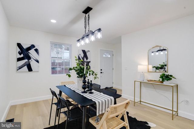 7925 E END DR, Baltimore, MD 21226