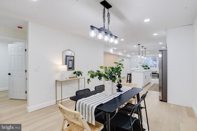 7925 E END DR, Baltimore, MD 21226