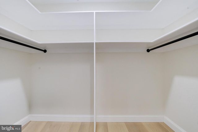 7925 E END DR, Baltimore, MD 21226