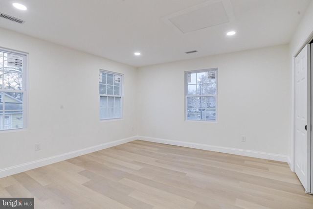 7925 E END DR, Baltimore, MD 21226