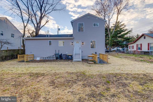 7925 E END DR, Baltimore, MD 21226