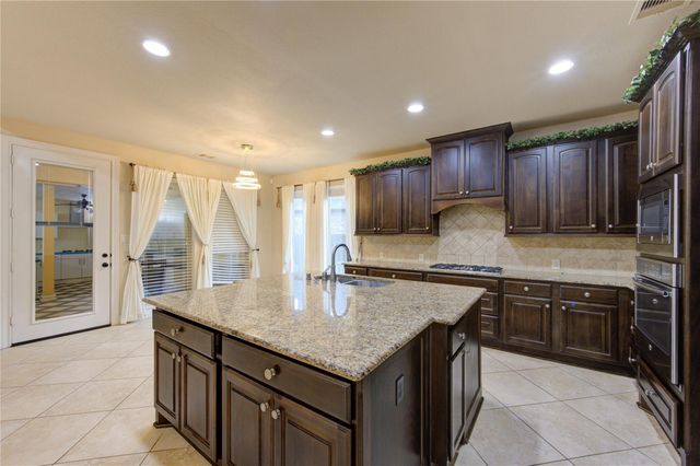 11227 Dunstan Hill Drive, Richmond, TX 77407