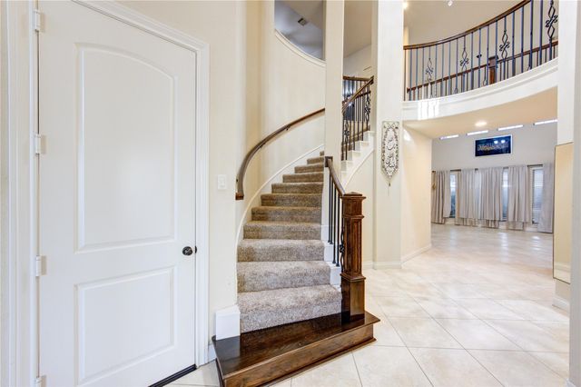 11227 Dunstan Hill Drive, Richmond, TX 77407