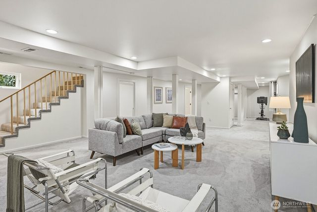 2859 NW 57th Street, Seattle, WA 98107