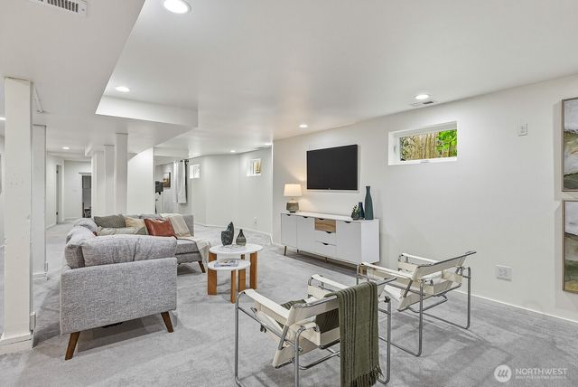 2859 NW 57th Street, Seattle, WA 98107