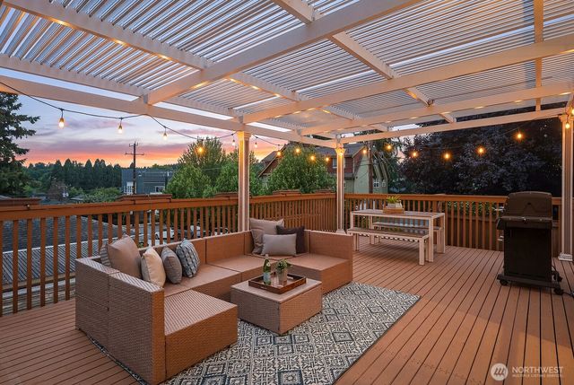2859 NW 57th Street, Seattle, WA 98107