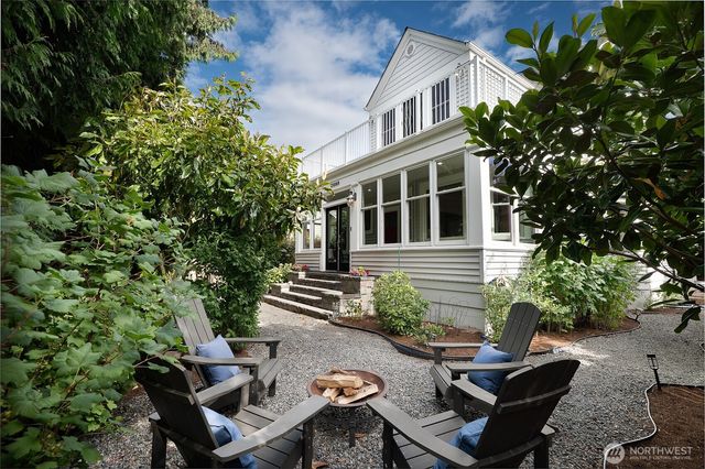 2859 NW 57th Street, Seattle, WA 98107