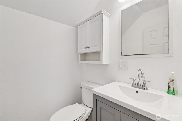 3222 Kromer Avenue, Everett, WA 98201