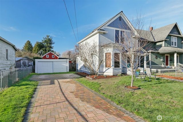 3222 Kromer Avenue, Everett, WA 98201