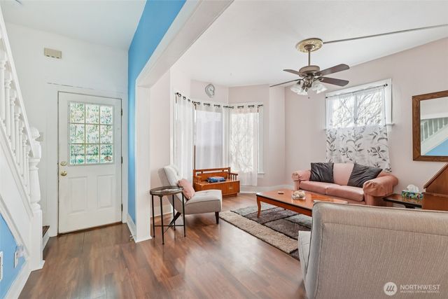 3222 Kromer Avenue, Everett, WA 98201