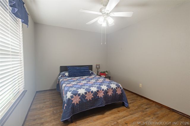 17916 E 96th Street North, Owasso, OK 74055