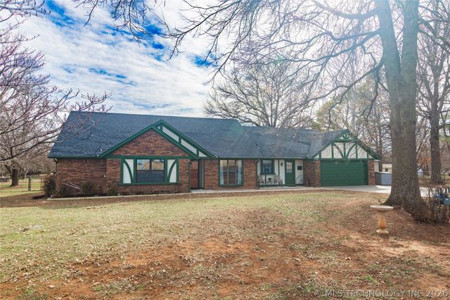 17916 E 96th Street North, Owasso, OK 74055