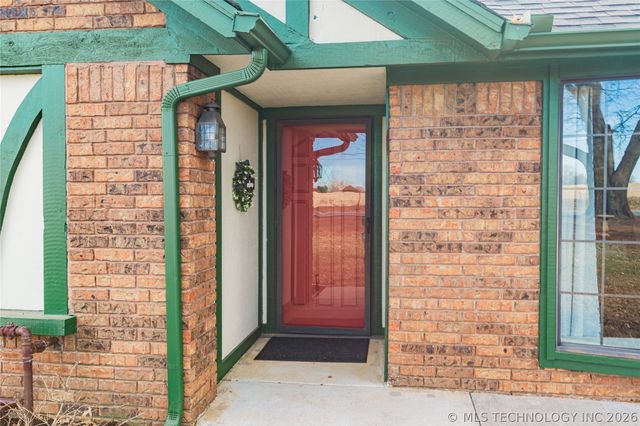 17916 E 96th Street North, Owasso, OK 74055