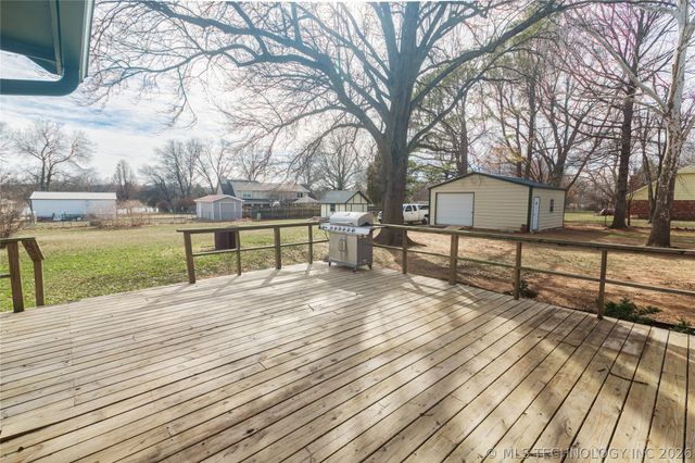 17916 E 96th Street North, Owasso, OK 74055