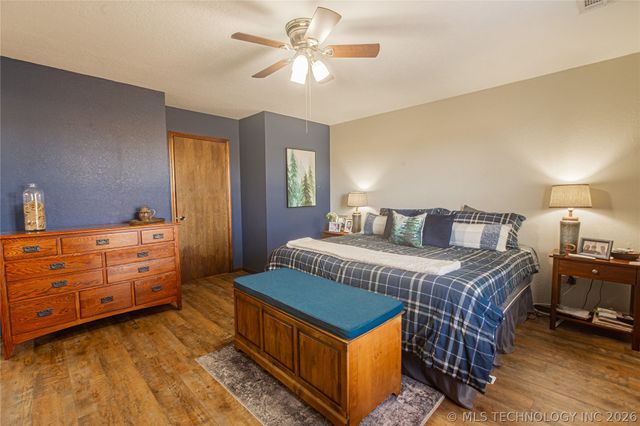 17916 E 96th Street North, Owasso, OK 74055