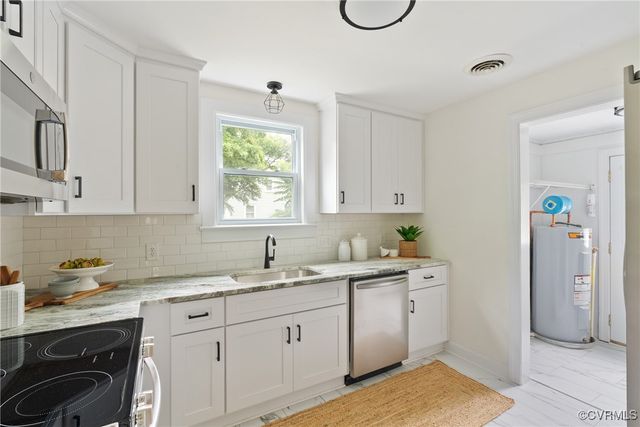 8467 Shady Grove Rd, Mechanicsville, VA 23116