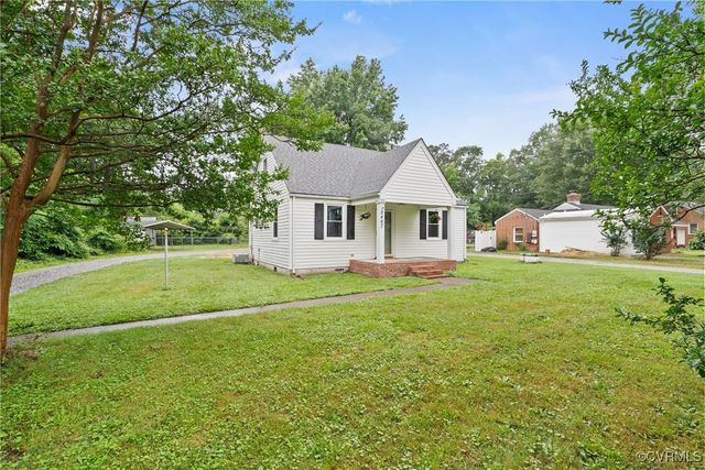 8467 Shady Grove Rd, Mechanicsville, VA 23116