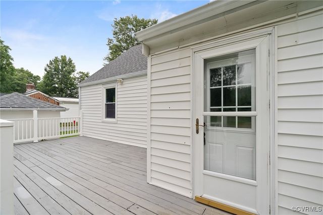 8467 Shady Grove Rd, Mechanicsville, VA 23116